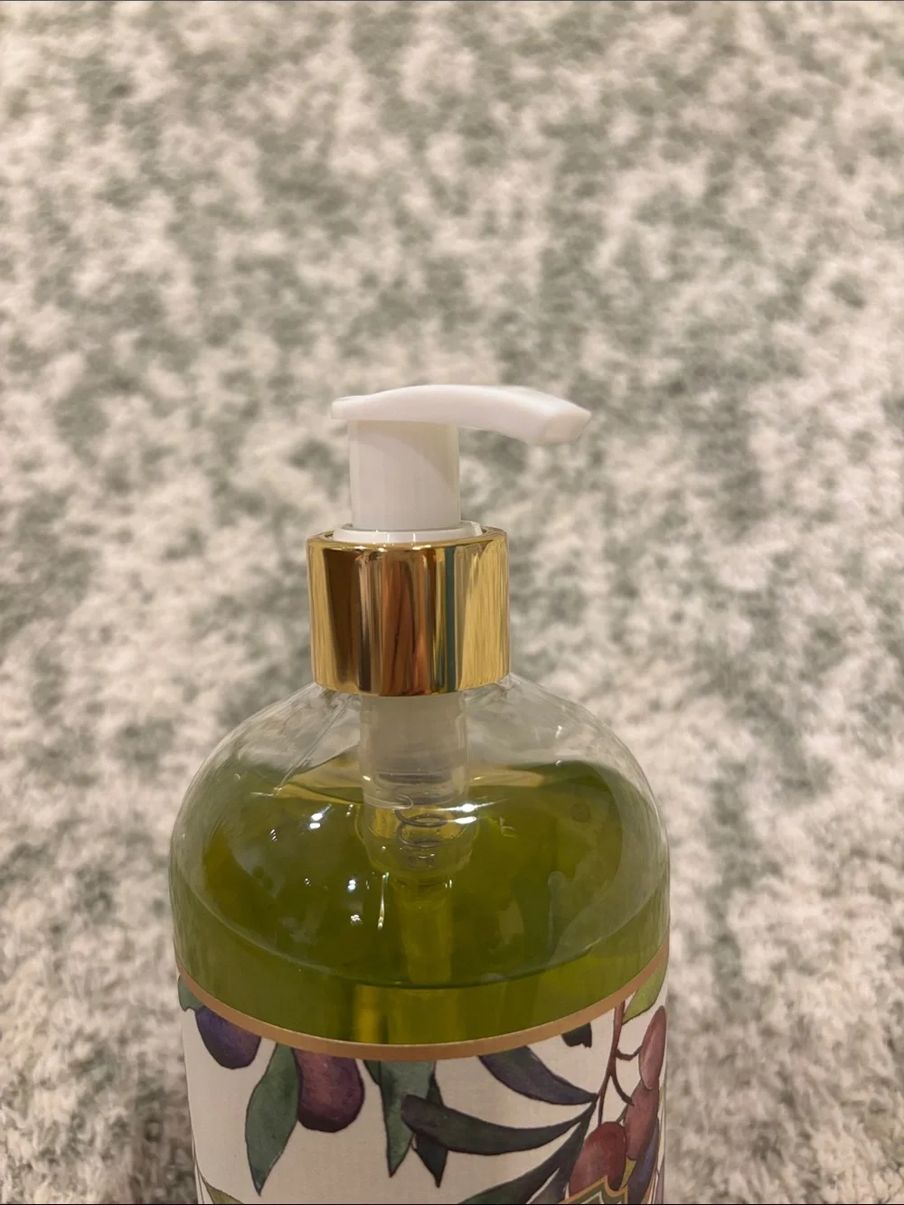 Hopificio Italian Olives Luxury Hand Soap NWT 16.9oz